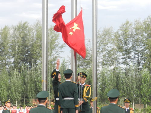 升旗.JPG 升旗.JPG